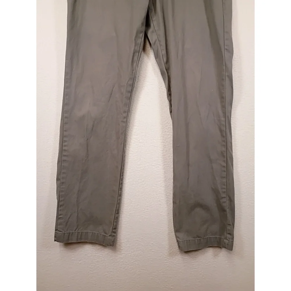 Business Casual Banana Republic Mens 35x32 Gray Aiden Slim Fit Chino Pants